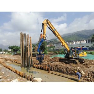 15m Sheet Piling Hammer Equipment For Construction Projects