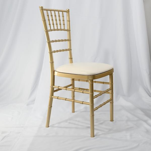 Close-up of Chiavari chair design