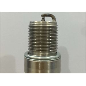 Replacement of Champion RB77WPCC Spark Plug Platinum (Champion, 14mm Diameter)