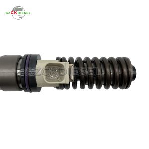 Diesel Fuel Injector 21207143 BEBE4J00001 BEBE4J01001 for MD11