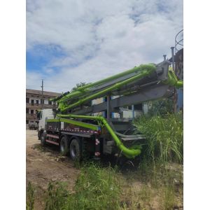Company Directly Offers Red Used Zoomlion Concrete Pump Truck with 38m Vertical