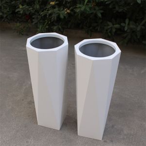 Unbreakable Metal Flower Planter Floor Standing White Galvanized Planter