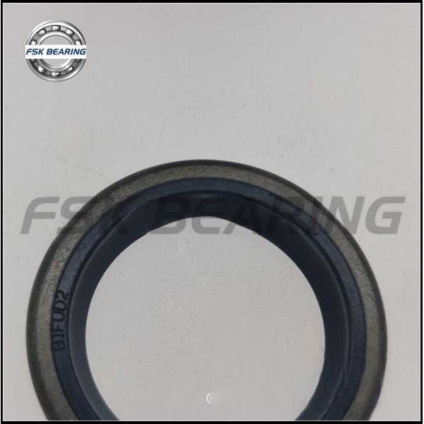 China Factory B1FUD2 30-42-7 72NBR902 Oil Seal 30*42*7mm Long Life