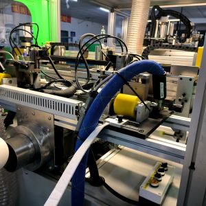 Automatic edging Car Filter Making Machine With Scraping Height 10-50mm Capacity