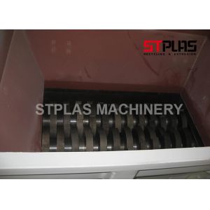 Wood And Plastic Tray Waste Shredder Machine With Double / Four Shaft Design