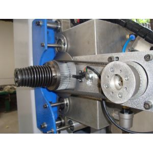 D&T Horizontal Flexible PU Foam Cutting Machine Oscillating Blade Contour Cutter