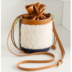 15cm One Strap Bucket Bag Lamb Wool Drawstring Messenger Bag