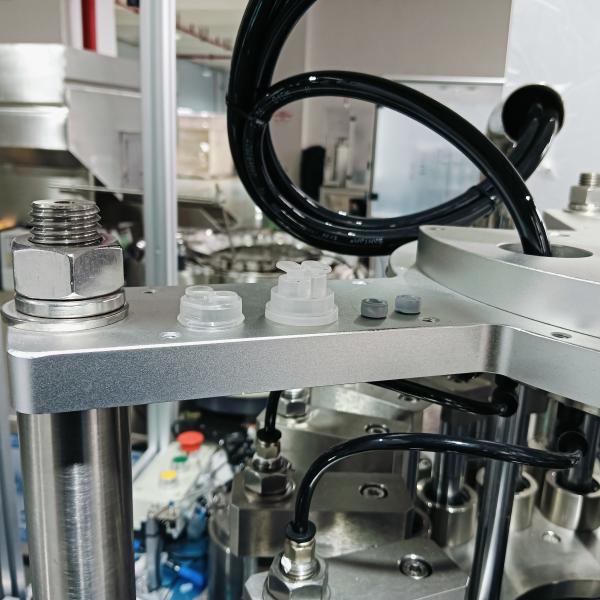 Mechanical Double-folding Cover Machine With High Capacity Three-Phase Five-Wire