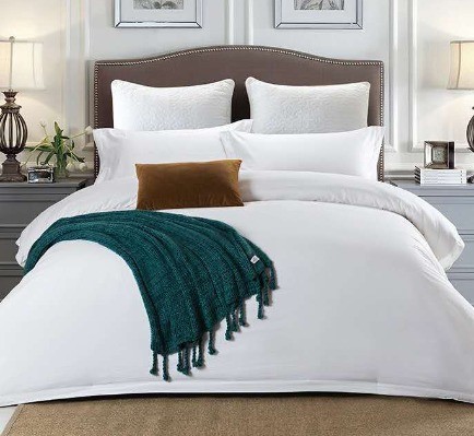 Buy Hotel Guesthouse with Grade 4 Color Fastness Pure Cotton Homestay Towels at wholesale prices