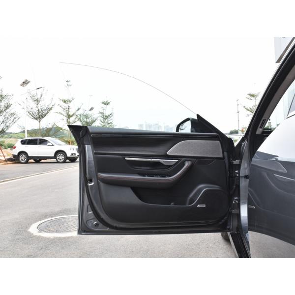 Experience the Power of 2023 XPeng P7 Electric Cars Large Luxury and for Adult Drivers