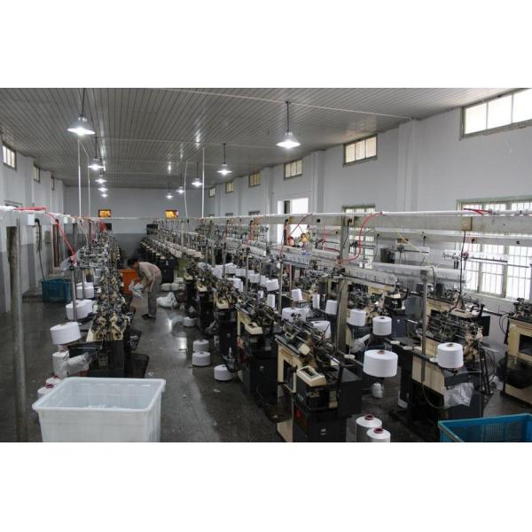 100% Ne 30/1 Ring Polyester Spun Yarn , spun polyester sewing thread Anti Pilling