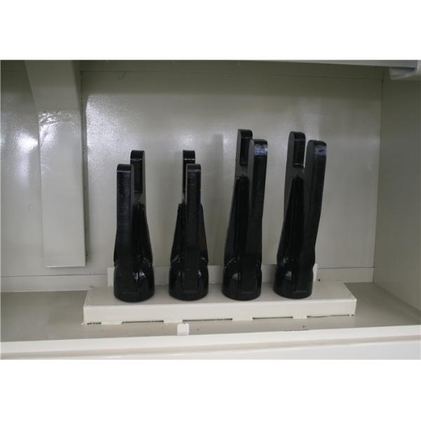 3 Person 8x4 Drive KaiFan Heavy Wrecker Trucks , VOLVO Chassis Road Wrecker