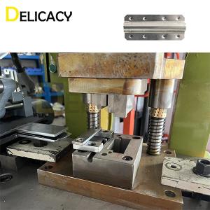 High Speed Tin Can Making Machine Automatic Rectangular Can Ear Lug Maker