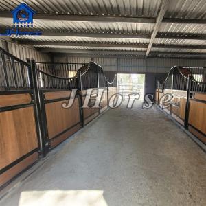 Customized Horse Stable With Corrosion Resistant Galvanized Coating