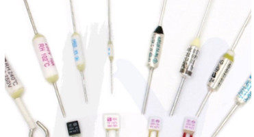 Buy Audio Video Signal Surge Protection Device Square Shaped 250V 40KA at wholesale prices