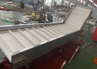 Buy Hot Sale Inclined Modular Belt Conveyor for Food Conveying at wholesale prices