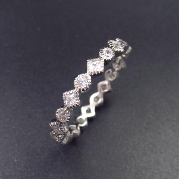 Buy Fashionable Silver Diamond Ring  Round Sequential Arrangement Shape at wholesale prices