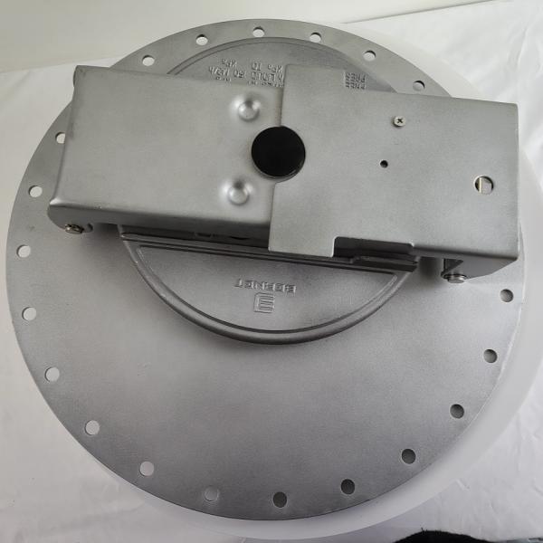 Buy Hot sale oil storage tank manhole well cover Petroleum tanker truck accessories MC460T at wholesale prices