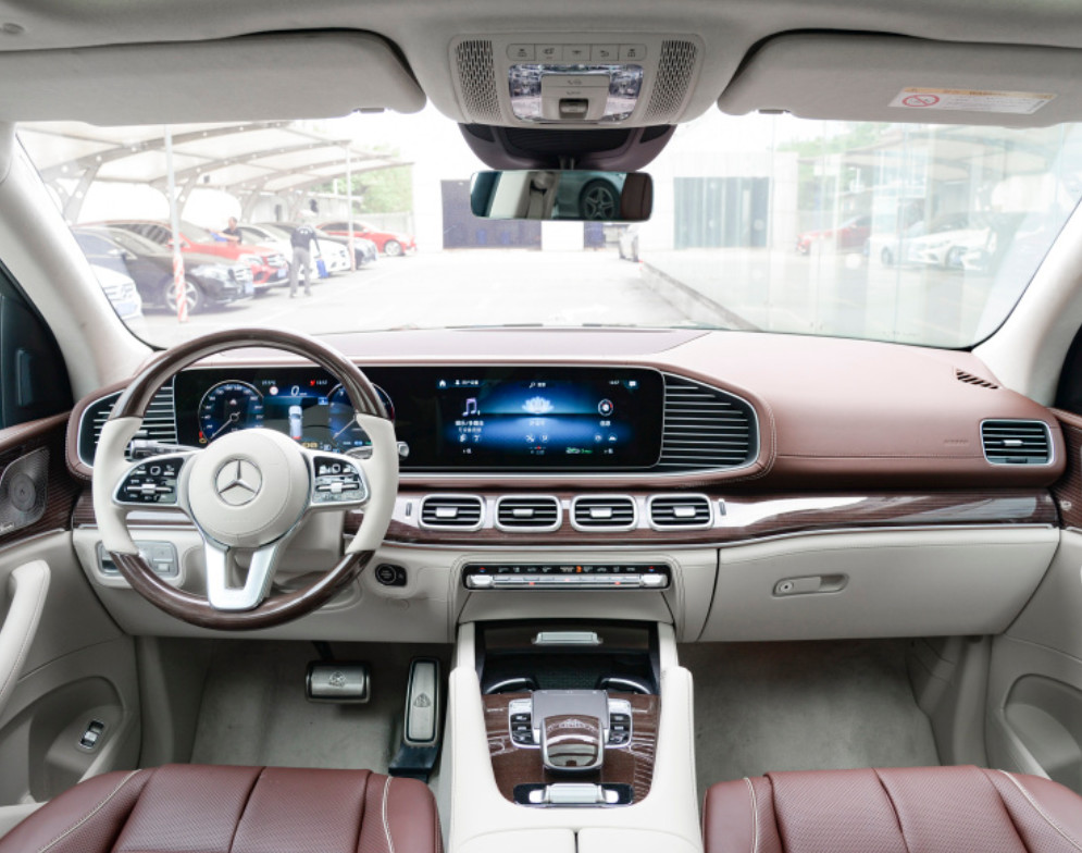 Benz Maybach GLS 2022 Model GLS 480 4MATIC 5 Door 5 Seats Hybid SUV Used