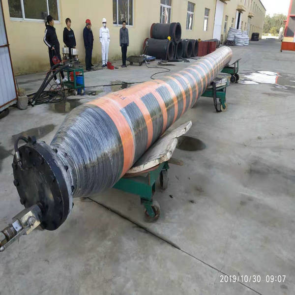 Marine Mainline 21bar Floating Hose Large Size For Crude Oil Delivery Offshore Mooring