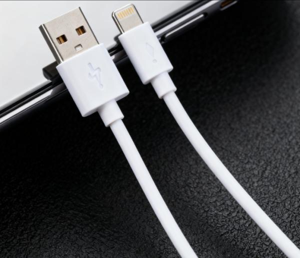Flame-Retardant TPU Long-Term, Stable UV Resistance Property Used In Cable With