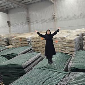 China Strong EN Standard Hesco Barrier Retaining Wall As Military Grade Flood Barriers To Protect Flood Area In USA on sale