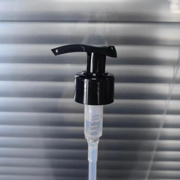Ribbed Lotion Dispenser Pump Neck 24/28 Optional 1.20 - 1.50ml/T