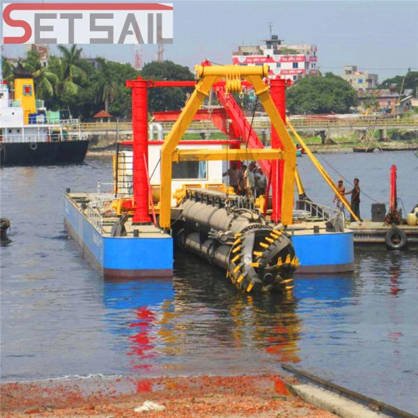 20inch Canvas Capacity 1000m3/H China Gravel Mud Sand Dredger