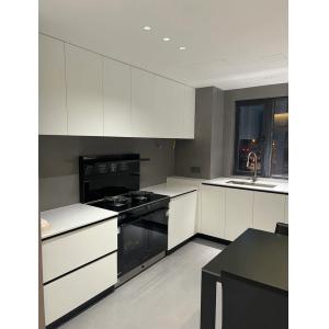 Customization Kitchen Cabinets Modern Cupboard with Quartz Stone Counters