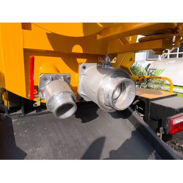 HOWO 4*2 Cheapest Price Mini 5000 Liters 7000 Litets Vacuum Truck Sewage Suction With Small Flowrate Pump