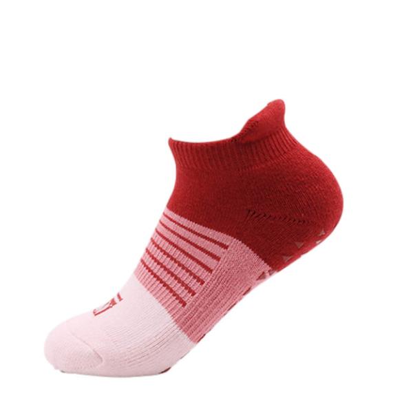 Knitting Comfortable Anti Slip Yoga Grip Socks , Non Slip Pilates Socks Customized Size