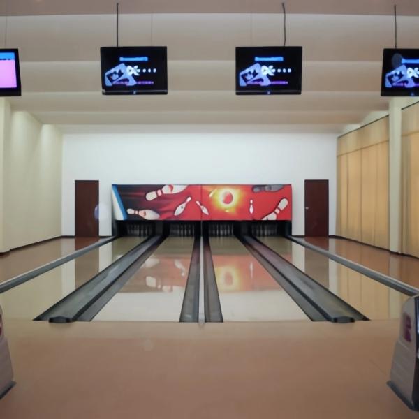 Bodybuilding Fitness Brunswick Machines Ball Game Bowling Lanes Equipment Alley
