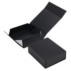 Luxury Black Cosmetic Mailer Box with Magnetic Closure and Custom Logo Printing