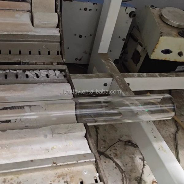 Customized high-temperature-resistant and corrosion-resistant transparent quartz