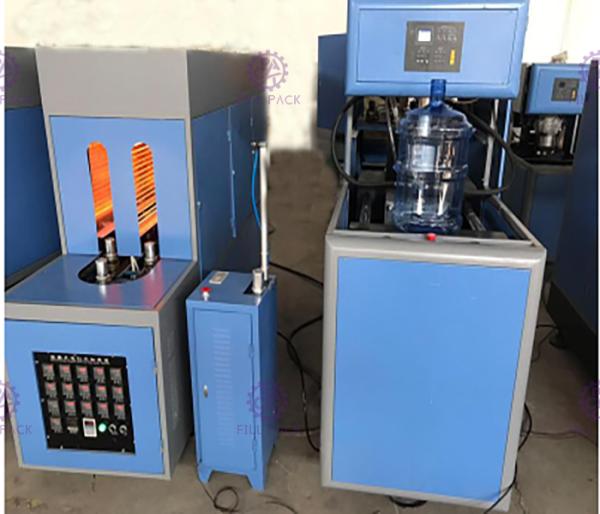 Buy 1 Cavity 3-5 1.0Mpa Gallon Bottle Blowing Machine With Auxiliary Machine at wholesale prices