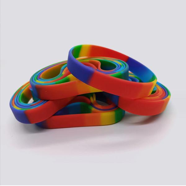 Moulding Service Customizable Debossed Color Filled Silicone Wristband with Logo