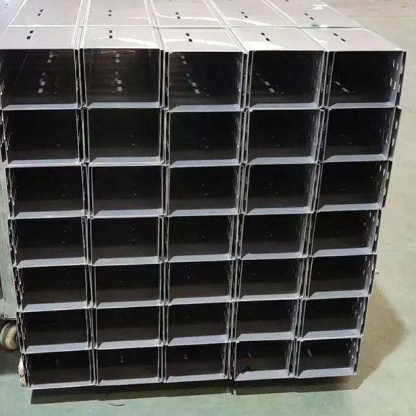 Temperature Resistant Silver Fireproof Cable Tray Galvanized Powder Coated Surface Grade A