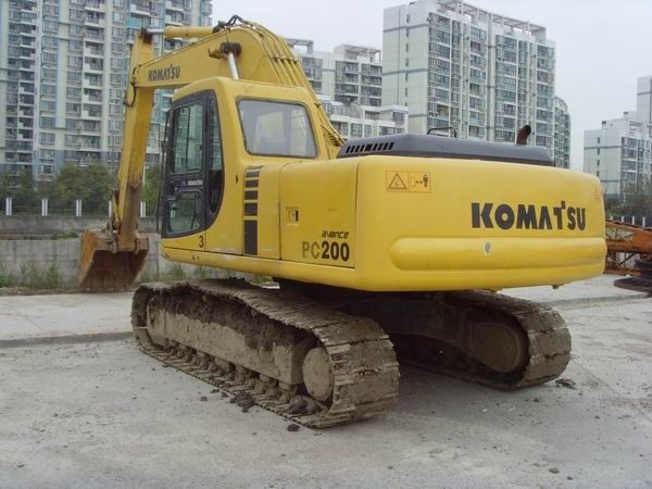 Buy Japan Used Komatsu Long Reach Excavator 20 Ton 0.8cbm Bucket Provide New Paint at wholesale prices