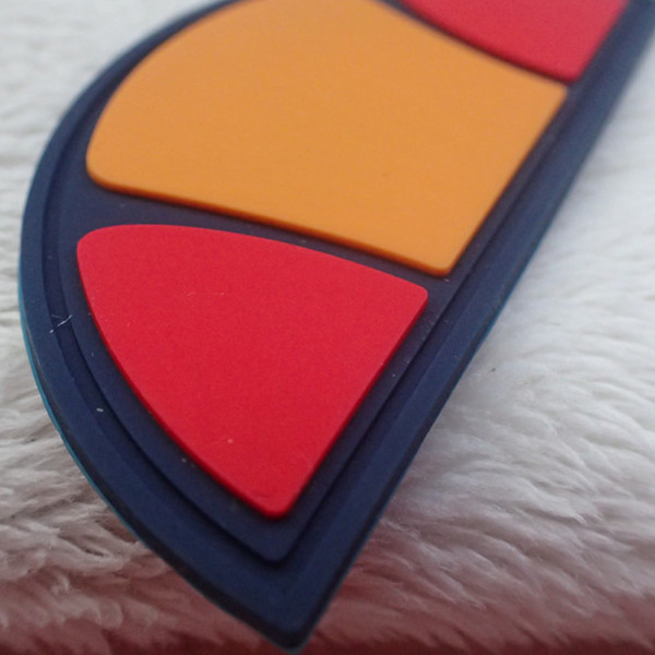 Multiple Color Semicircle Rubber Logo Patches For Bag Decoration