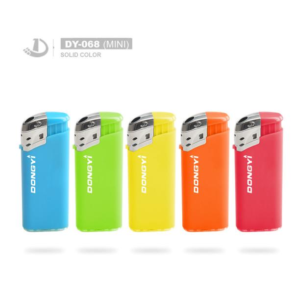 Mini Dy-068 Colorful Euro Standard Cr Plastic Electric Lighter US 0.001/Piece