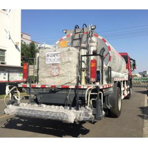 ZZ1167M4611W Asphalt Road Construction Equipment / Bitumen Sprayer Truck