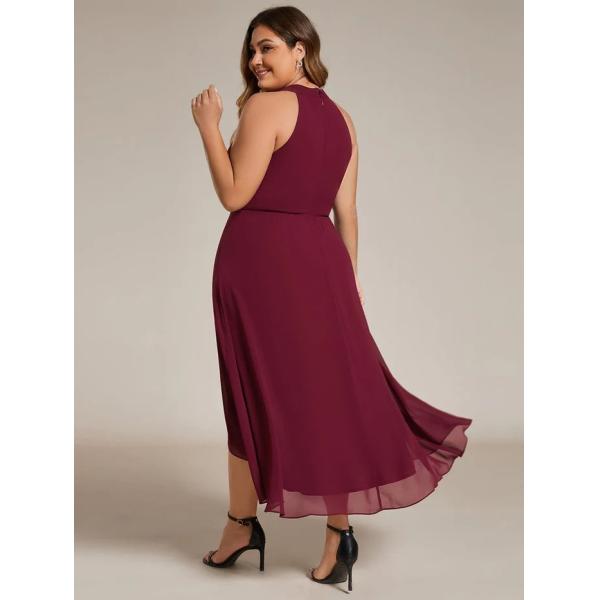A Line Sleeveless Halter Neck Wedding Guest Dress Burgundy Chiffon Cocktail Dresses
