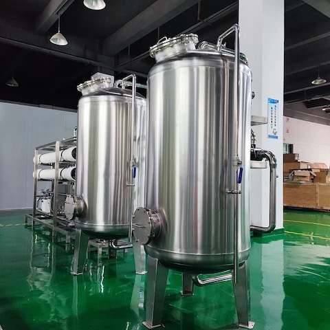 5000lph industrial ro water treatment plant With Stainless Steel Pretreatment Tank And Pipeline