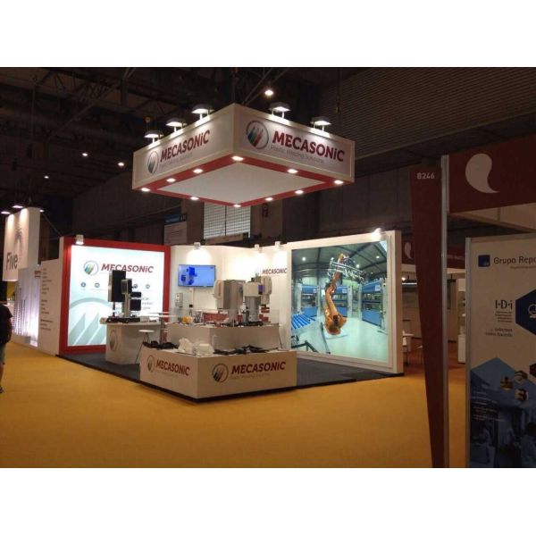 Horizontal Servo Hot Plate Welding Machine with 6000W Rated Capacity 380V Voltage and 15A Current for Plastic Welding