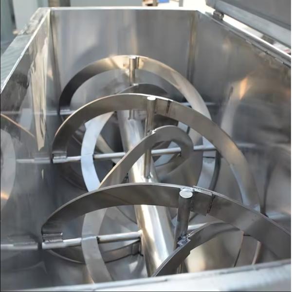 Animal Feed Crusher Machine Horizontal Commercial Spice Mixer