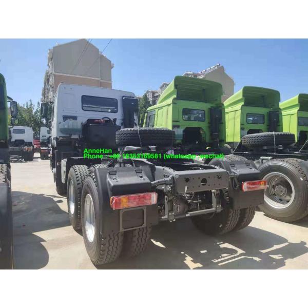 Buy 40T 420hp Sinotruk Tractor Truck With 1000L Oil Tank at wholesale prices