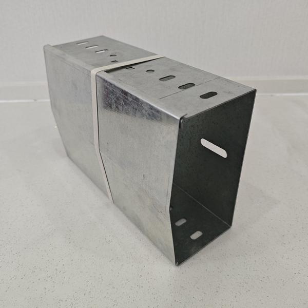 Buy Extrusion Crafted Galvanized Cable Tray Perforated Cable Tray With Connectors Brackets at wholesale prices