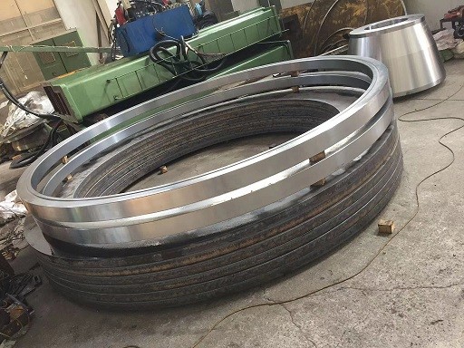 Buy 1.4462 F53 S32750 Forging Parts Stainless Steel Tank Flanges For Pulping Printing at wholesale prices