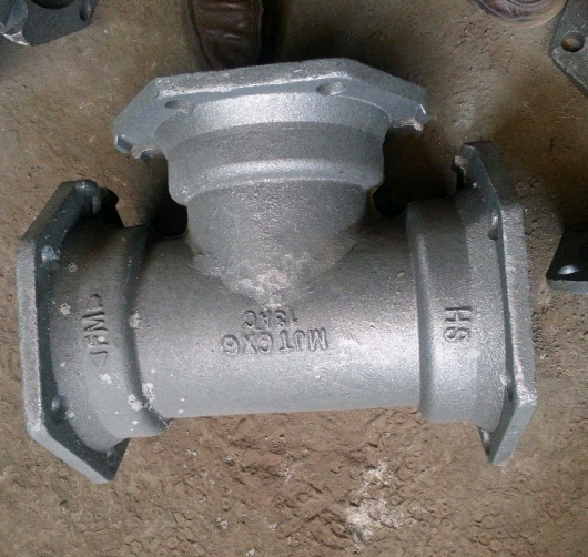 C153 Class 350DI Cast Iron Pipe Fittings Ductile Iron Tee Hex Mechanical Joint Fittings