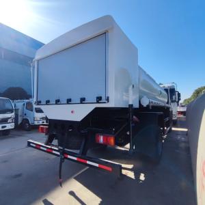 HOWO 12CBM Mobile Fuel Truck New 4*4 Manual Transmission 4x2 Drive Wheel Oil